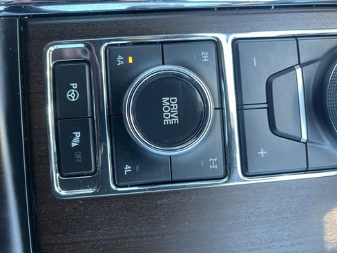 Used 2021 Ford Expedition King Ranch AWD/4WD image 17
