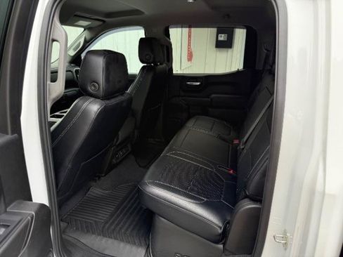 Used 2019 Chevrolet Silverado 1500 LT w/ All-Star Edition AWD/4WD image 16