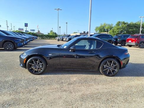 New 2026 MAZDA MX-5 Miata RF Grand Touring RWD image 8