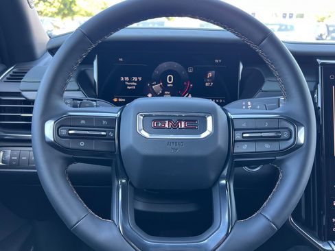 New 2026 GMC Acadia AT4 image 26