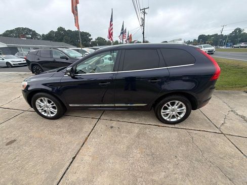 Used 2016 Volvo XC60 T5 Premier FWD image 13