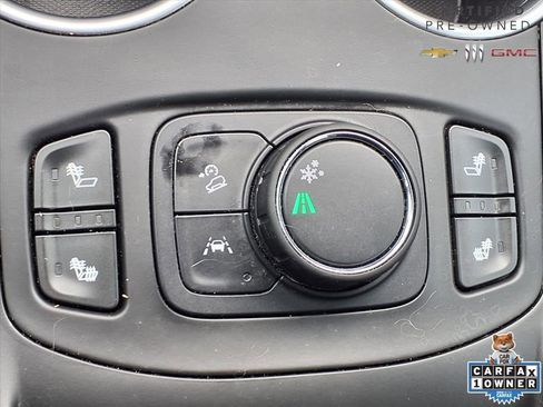 Used 2022 GMC Terrain SLT image 8