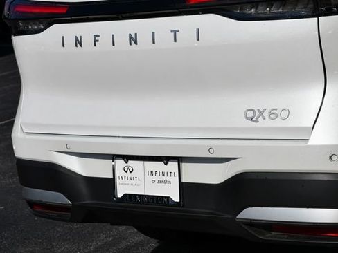 Used 2026 INFINITI QX60 Pure FWD image 28