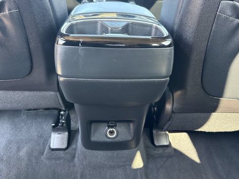 Used 2022 Kia Telluride EX w/ EX Premium Package AWD/4WD image 25