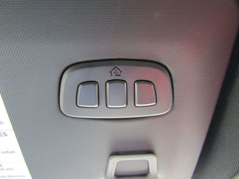 Used 2025 Ford Mustang Mach-E GT AWD/4WD image 38