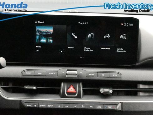 Used 2025 Kia K4 FWD image 20