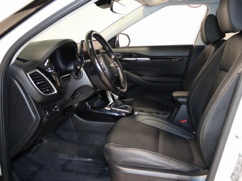 Used 2023 Kia Seltos EX image 32