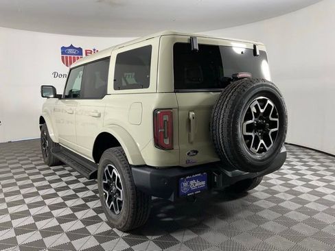 New 2025 Ford Bronco Outer Banks image 5