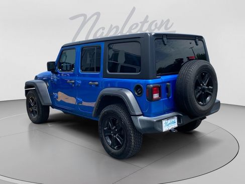 Used 2022 Jeep Wrangler Unlimited Sport AWD/4WD image 6