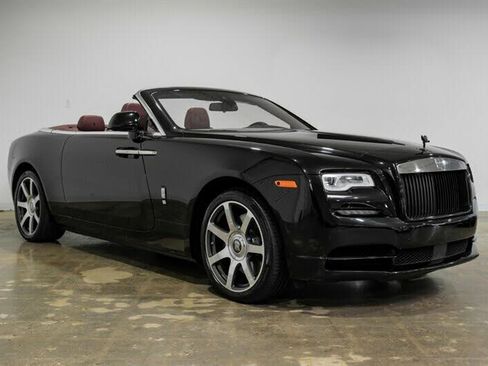 Used 2016 Rolls-Royce Dawn image 8