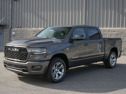 New 2026 RAM 1500 Big Horn AWD/4WD image 3