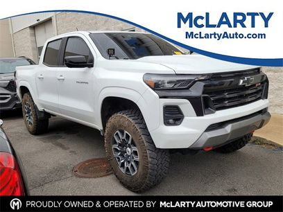 Used 2024 Chevrolet Colorado Z71 w/ Z71 Convenience Package 2