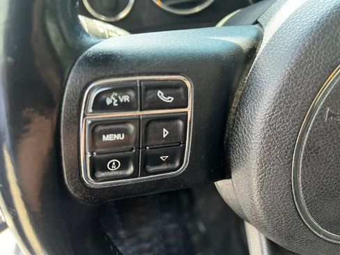 Used 2014 Jeep Wrangler Sahara w/ Connectivity Group AWD/4WD image 21