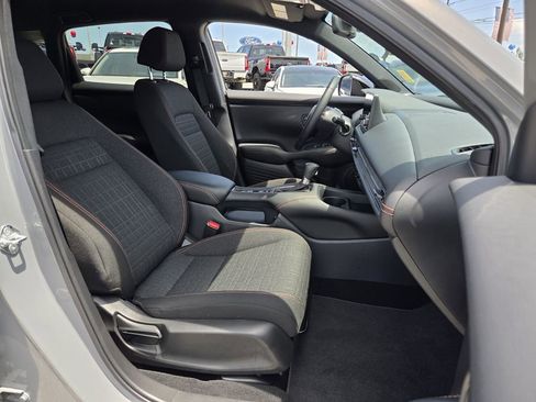 Used 2025 Honda HR-V Sport image 19