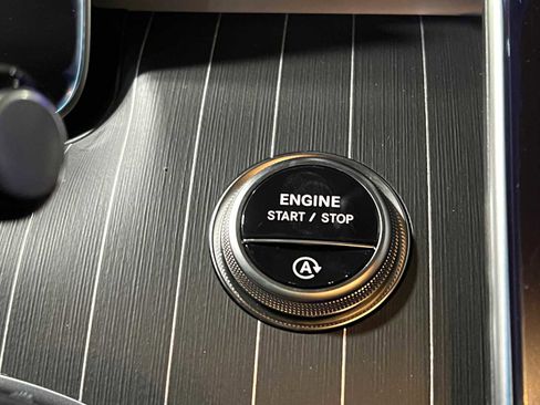 New 2025 Mercedes-Benz CLE 300 4MATIC Coupe image 24