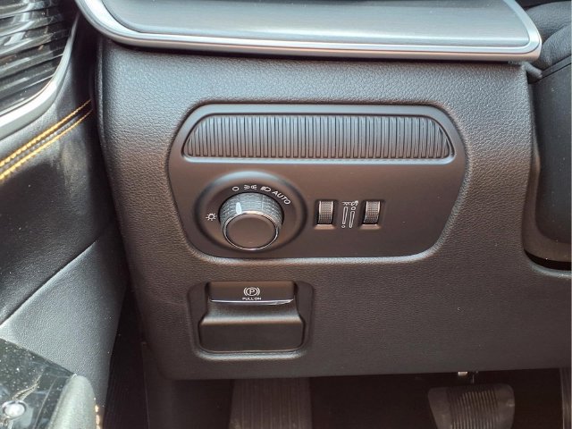 New 2026 Jeep Grand Wagoneer 4WD image 12