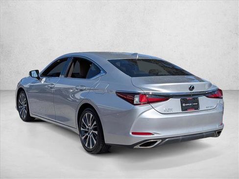 Used 2019 Lexus ES 350 image 8