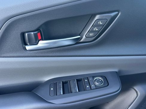 New 2026 Toyota Prius Limited FWD image 12