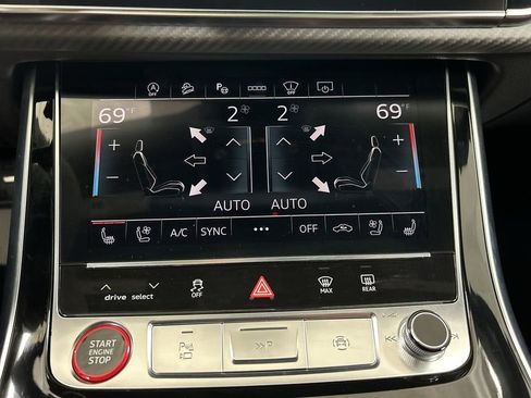 Used 2025 Audi RS Q8 performance w/ Matte Carbon Package AWD/4WD image 17