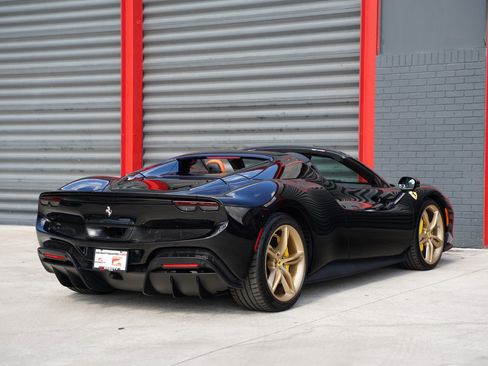 Used 2025 Ferrari 296 GTS RWD image 2