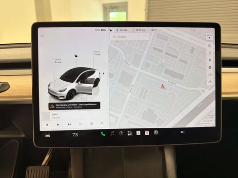 Used 2024 Tesla Model Y 2WD image 24