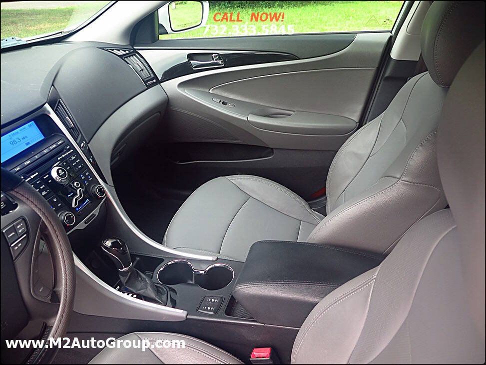 Used 2011 Hyundai Sonata Limited FWD image 13