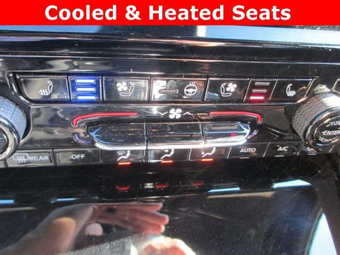 Used 2022 Jeep Grand Cherokee Summit w/ Adv Protech Group IV image 17