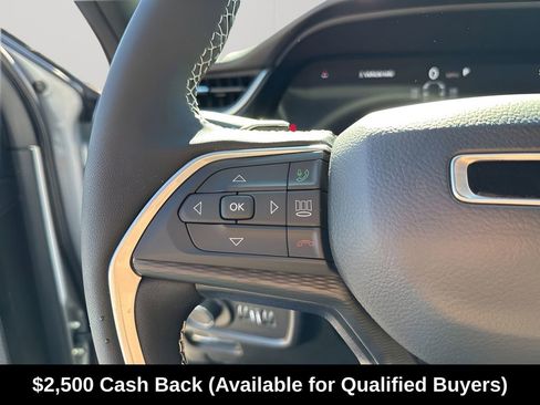 New 2025 Jeep Grand Cherokee L Laredo w/ Luxury Tech Group I RWD image 33