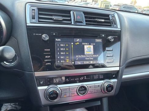 Used 2017 Subaru Outback 3.6R Touring w/ Popular Package #5A AWD/4WD image 11