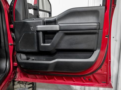 Used 2019 Ford F250 Platinum w/ Platinum Ultimate Package image 47