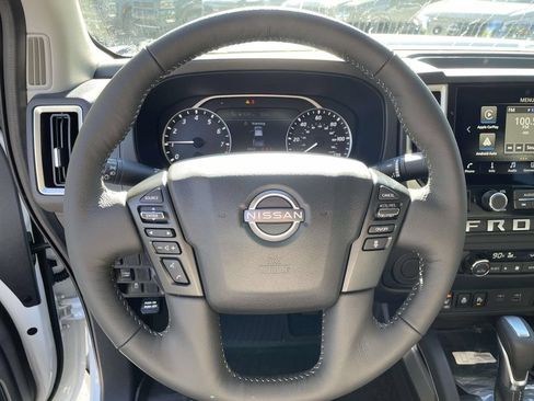 New 2026 Nissan Frontier SV w/ SV Convenience Package RWD image 18