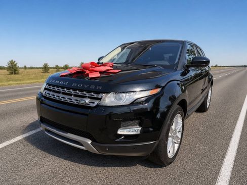 Used 2015 Land Rover Range Rover Evoque Pure Premium AWD/4WD image 1