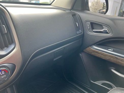 Used 2019 GMC Canyon Denali image 20