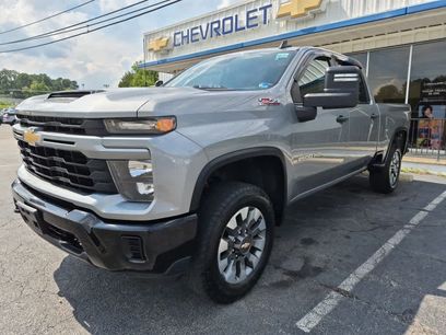 Used 2025 Chevrolet Silverado 2500 Custom