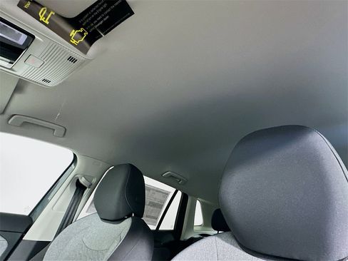 New 2025 Volkswagen Tiguan S image 11