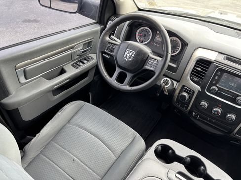 Used 2014 RAM 1500 Classic SLT AWD/4WD image 23