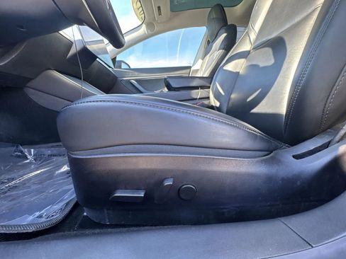 Used 2019 Tesla Model 3 Long Range image 14