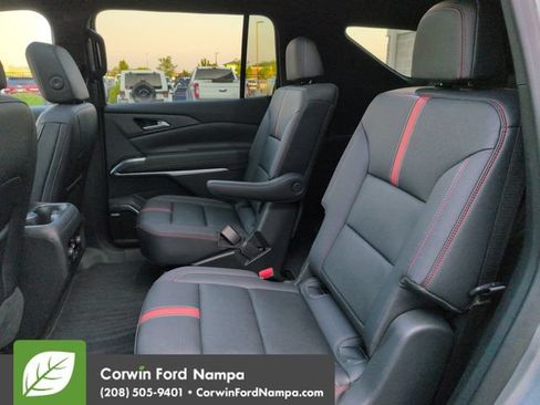 Used 2024 Chevrolet Traverse RS AWD/4WD image 26