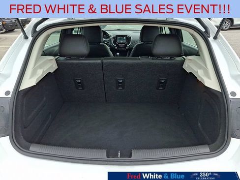 Used 2018 Chevrolet Cruze Premier FWD image 30