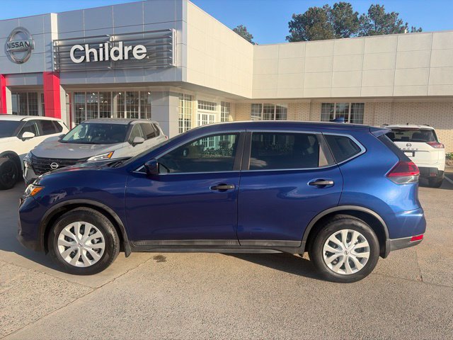 Used 2020 Nissan Rogue S FWD image 1