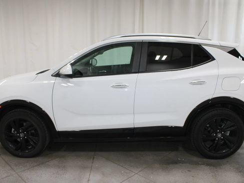 Used 2024 Buick Encore GX Sport Touring FWD image 6