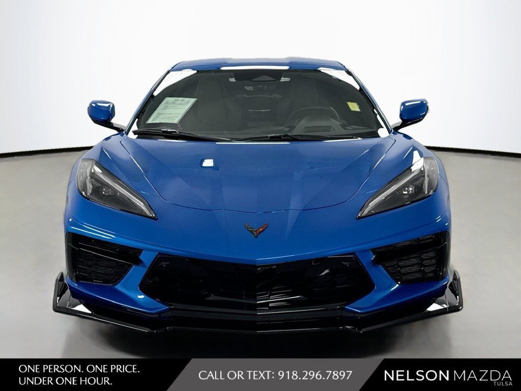 Used 2024 Chevrolet Corvette Stingray Preferred Cpe w/ 2LT RWD image 2