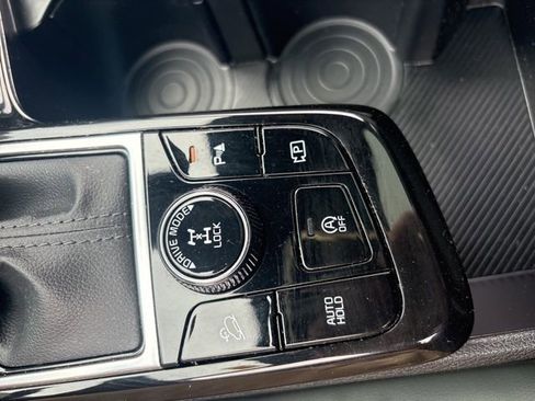 Used 2023 Kia Sportage X-Line w/ X-Line Premium Package AWD/4WD image 34