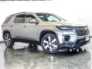 Used 2023 Chevrolet Traverse LT w/ LT Premium Package AWD/4WD video 2