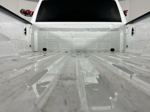 Used 2024 RAM 2500 Big Horn image 8