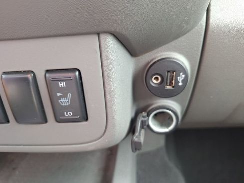 Certified 2021 Nissan Frontier SV image 18