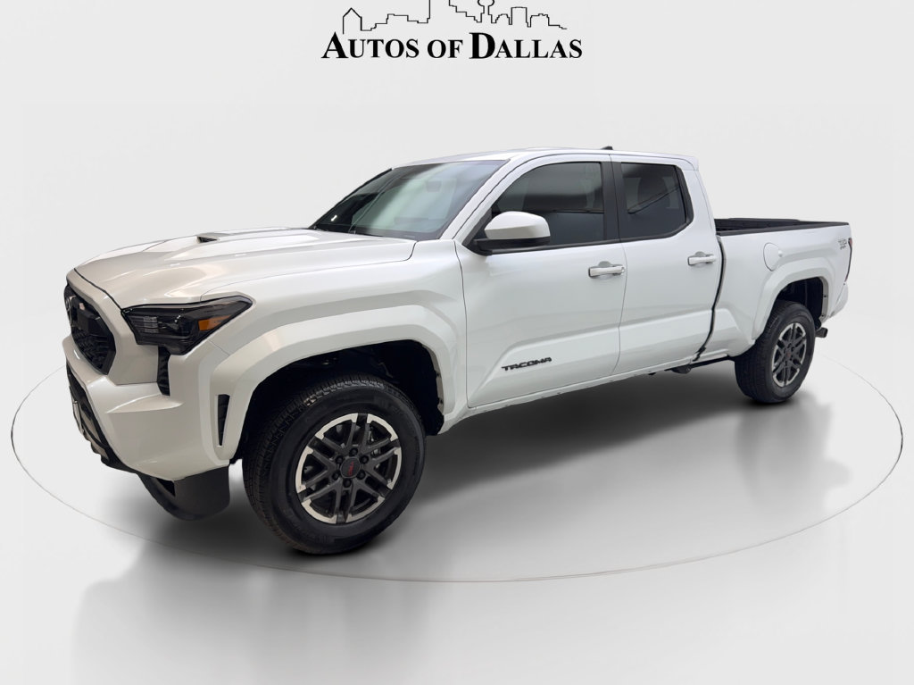 Used 2025 Toyota Tacoma TRD Sport AWD/4WD image 3