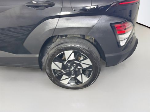 Used 2025 Hyundai Kona SEL AWD/4WD image 11
