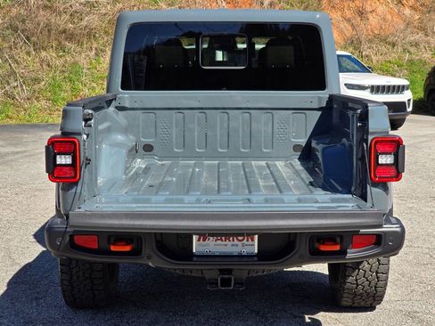 New 2026 Jeep Gladiator Mojave image 13