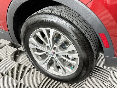 Used 2023 Buick Envision Preferred image 37